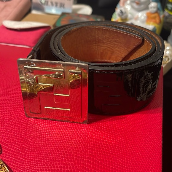 Vintage FENDI Leather Belt- See Entire Description
